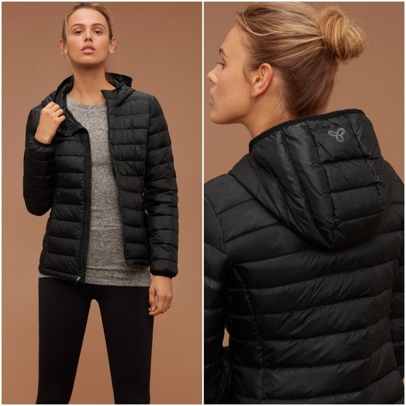 Aritzia Tna Botanie Puffer Jacket 